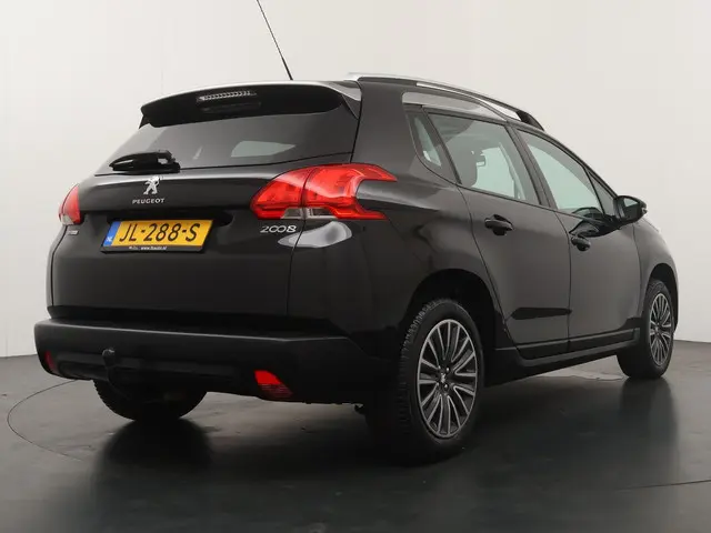 Peugeot 2008 1.2 PureTech Active 2016 Benzine 5