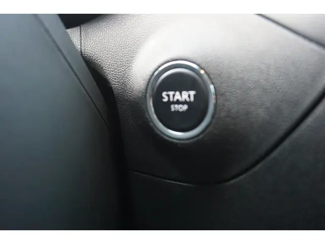 Opel Crossland X 1.2 Online Edition 2017 Benzine 30