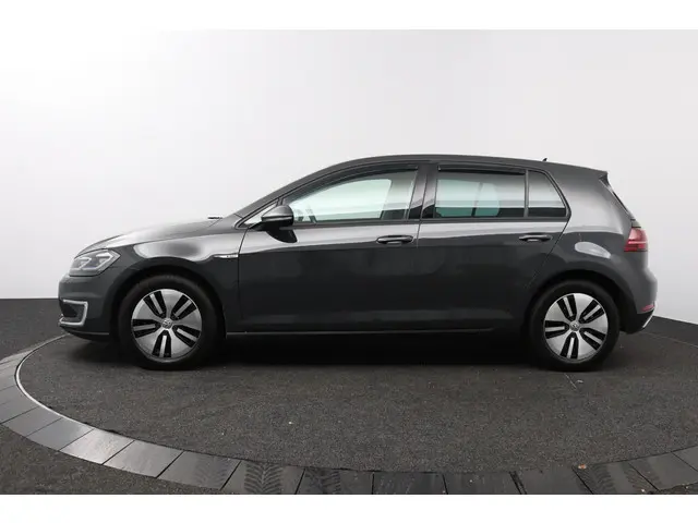 Volkswagen e-Golf - 2018 Elektrisch 10