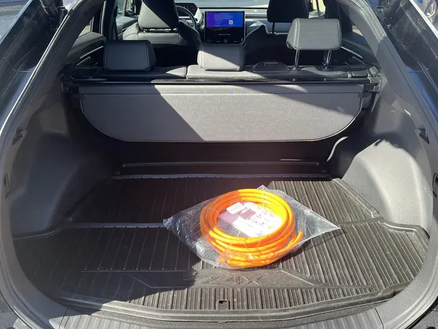 Toyota bZ4X Dynamic 71 kWh 2024 Elektrisch 6