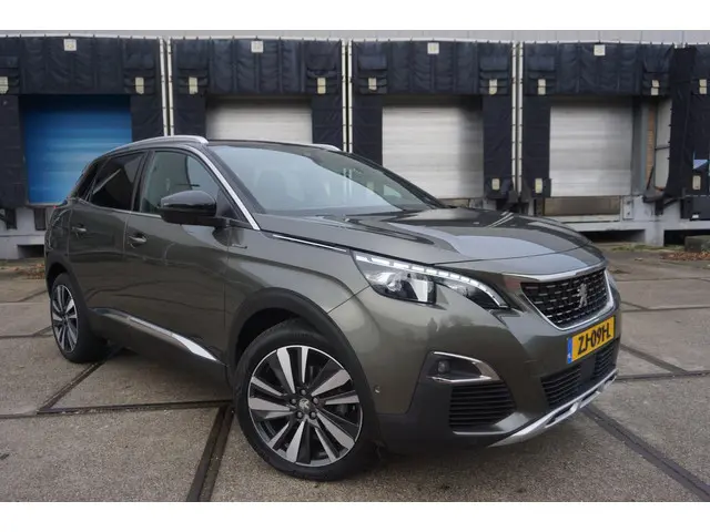 Peugeot 3008 1.2 PureTech GT Line 2019 Benzine 29