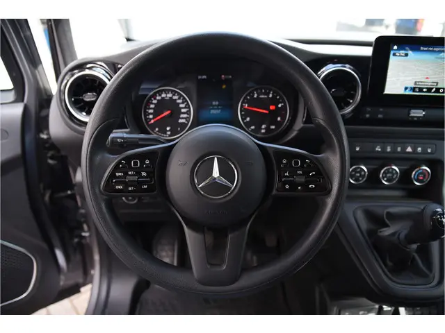 Mercedes-Benz Citan 110 CDI L1 Pro 2022 Diesel 8
