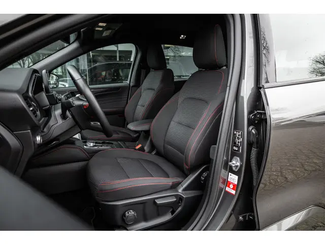 Ford Kuga 2.5 PHEV ST-Line 2023 Hybride Benzine 3