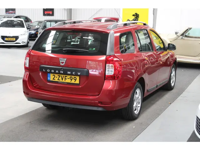Dacia Logan MCV 0.9 TCe Prestige 2015 Benzine 4