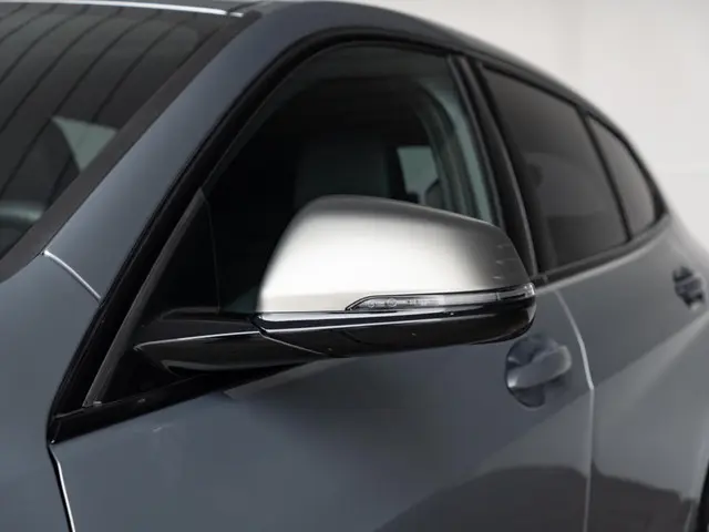 BMW 1 Serie 5-deurs M135i xDrive 2024 Benzine 17