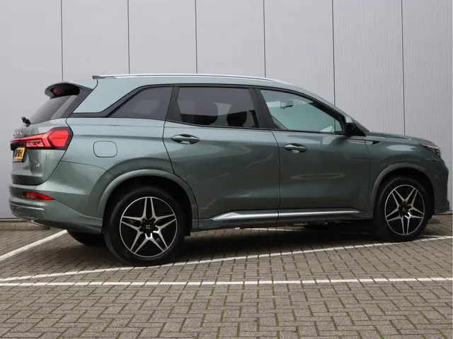 DFSK E5 PHEV 1.5 L2 2025 Hybride Benzine 4