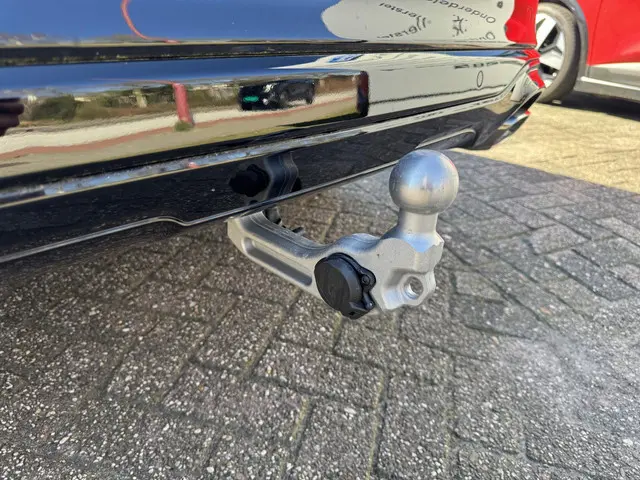 Ford Kuga 2.5 PHEV ST-Line X 2025 Hybride Benzine 33