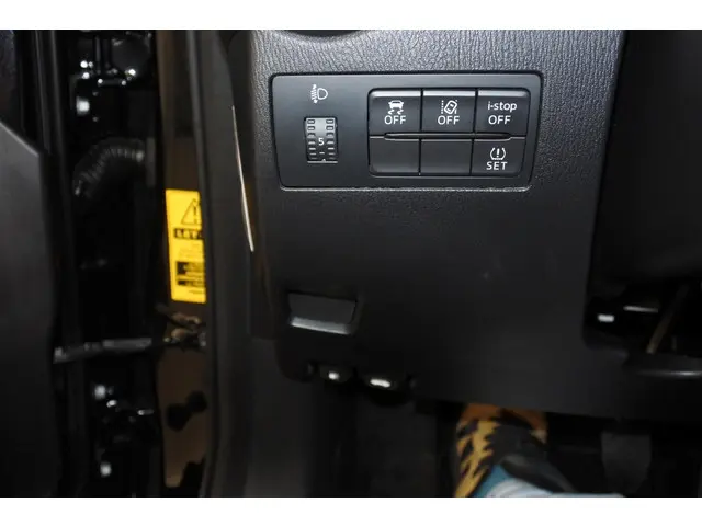 Mazda 2 1.5 90pk Sport Selected 2019 Benzine 25