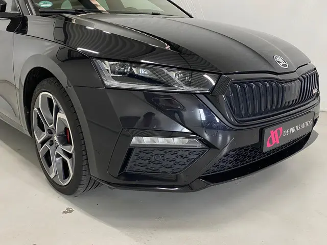 Škoda Octavia RS iV 2021 Hybride Benzine 13