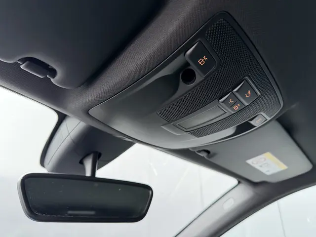 Mercedes-Benz B-Klasse 180 Prestige 2014 Benzine 30