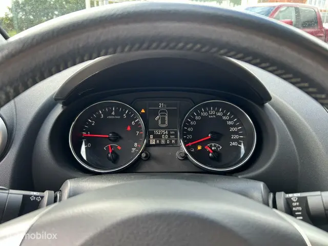 Nissan QASHQAI 2.0 Connect Edition 2012 Benzine 9