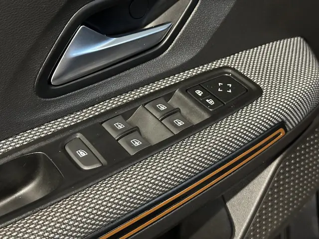 Dacia Sandero Stepway 1.0 TCe 90 Comfort 2021 Benzine 21