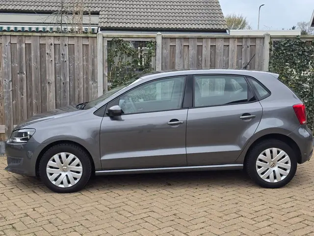 Volkswagen Polo 1.2 TSI BlueMotion Edition 2014 Benzine 4