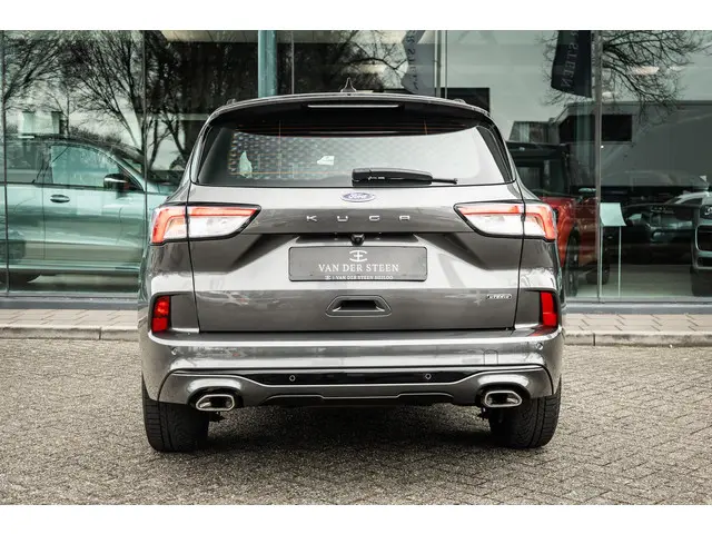 Ford Kuga 2.5 PHEV ST-Line 2023 Hybride Benzine 19