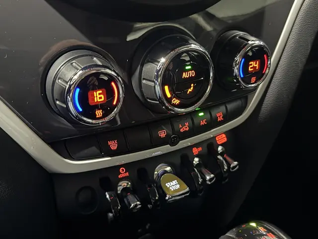 MINI Countryman 1.5 Cooper S ALL4 2019 Hybride Benzine 13