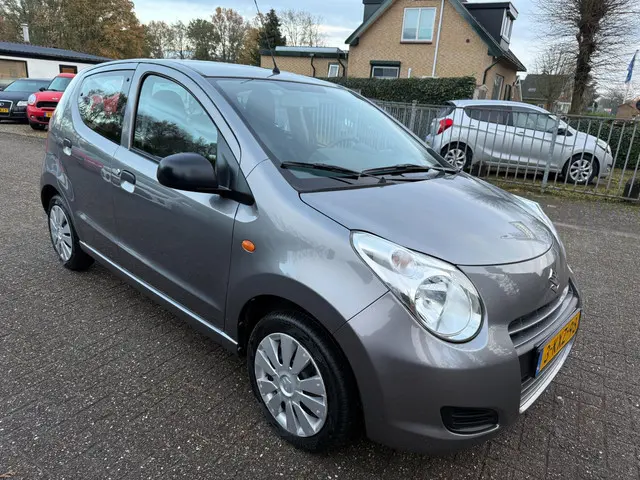 Suzuki Alto 1.0 Comfort EASSS 2013 Benzine 2