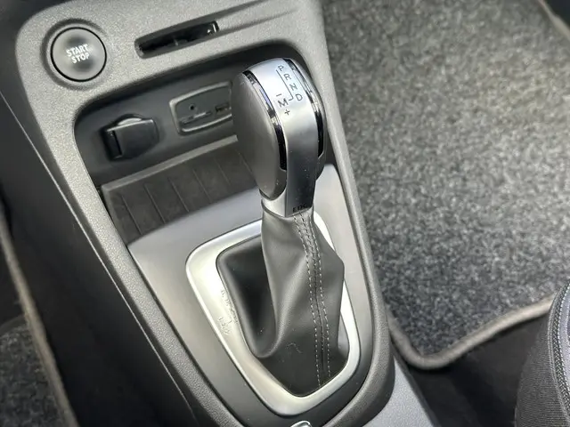 Renault Captur TCe 130 EDC Version S 2019 Benzine 26