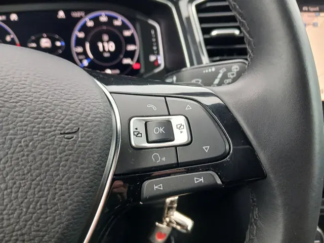 Volkswagen T-Roc 1.5 TSI Sport 2018 Benzine 24