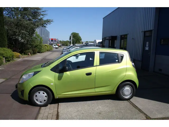 Chevrolet Spark 1.0 16V LE BJ'12 2012 Benzine 8
