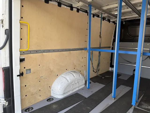 Volkswagen Crafter 2.0 TDI 102PK 2021 Diesel 13