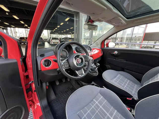 Fiat 500 0.9 TwinAir Turbo Lounge 2018 Benzine 21