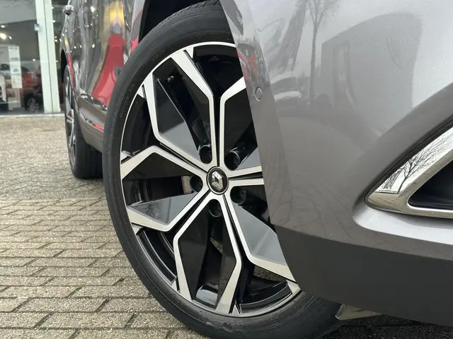 Renault Scénic TCe 130 Intens 2021 Benzine 10