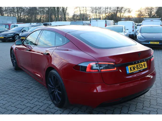 Tesla Model S 75 Base 2016 Elektrisch 8