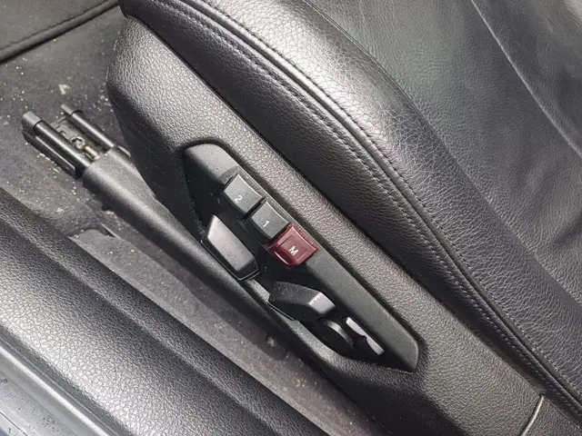 BMW 4 Serie 435i Coupé 2015 Benzine 6