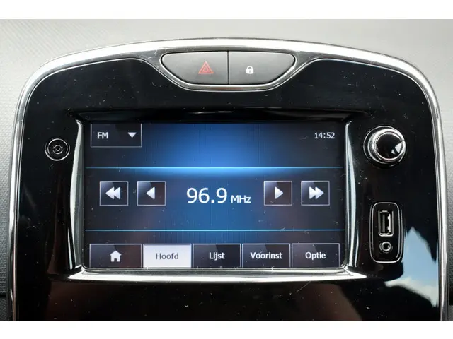 Renault Clio 0.9 TCE Dynamique 2013 Benzine 12