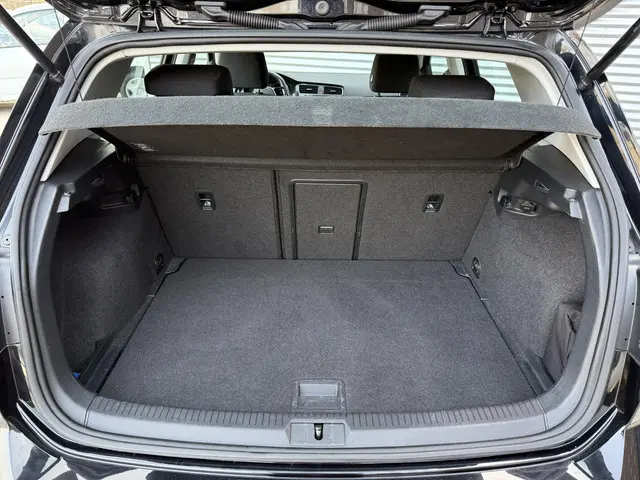 Volkswagen Golf 1.5 TSI Comfortline 2018 Benzine 28