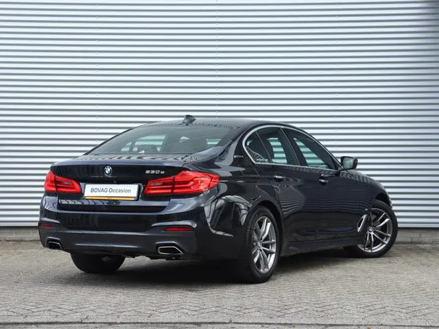 BMW 5 Serie Sedan 530e 2018 Hybride Benzine 2