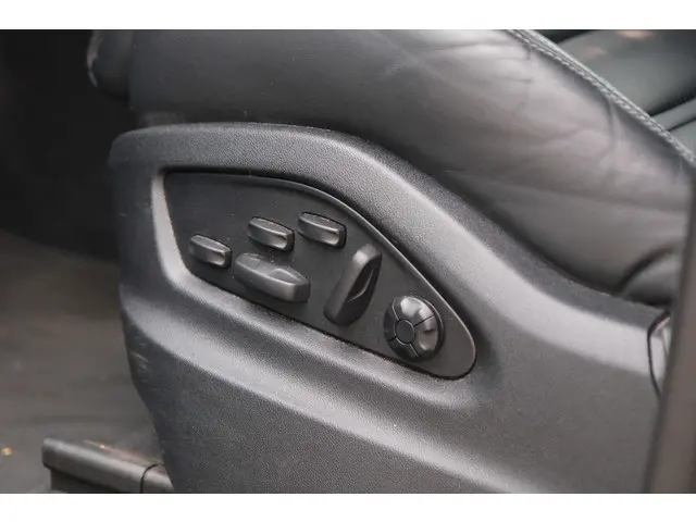 Porsche Cayenne 3.0 E-Hybrid 2023 Hybride Benzine 26