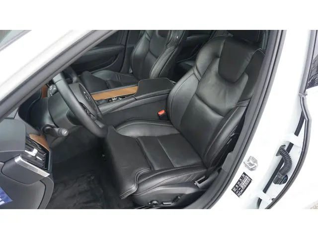 Volvo V90 2.0 T6 320PK AWD Inscription 2017 Benzine 8