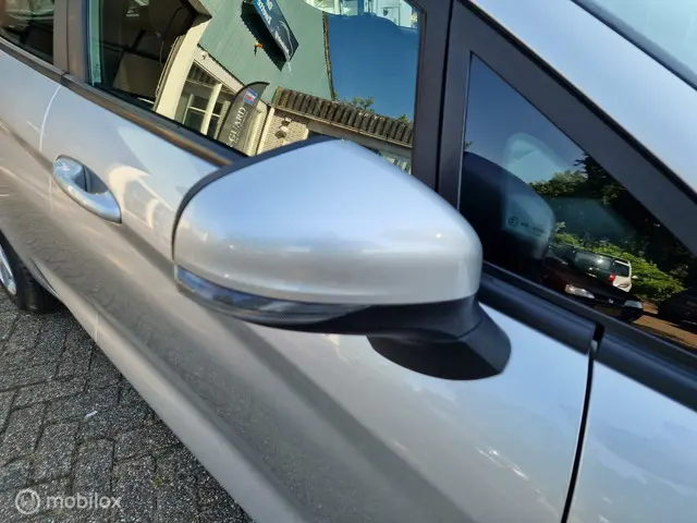 Ford Fiesta 1.1 Trend Maandaanbieding !!!! 2019 Benzine 10