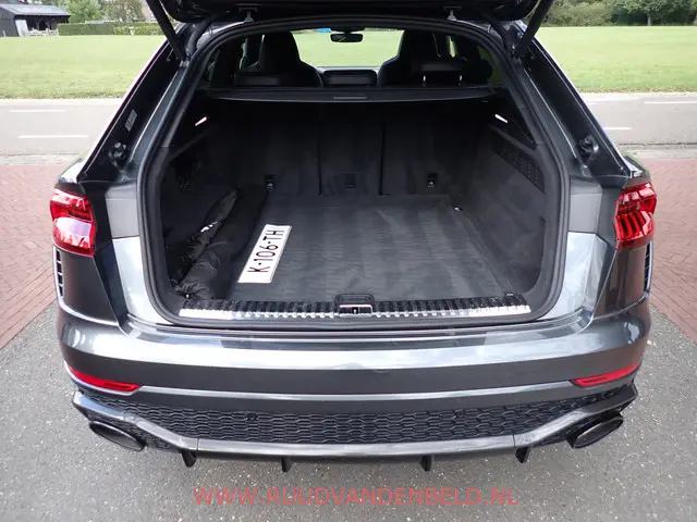 Audi RSQ8 4.0TFSI QUATTRO 2021 Benzine 42