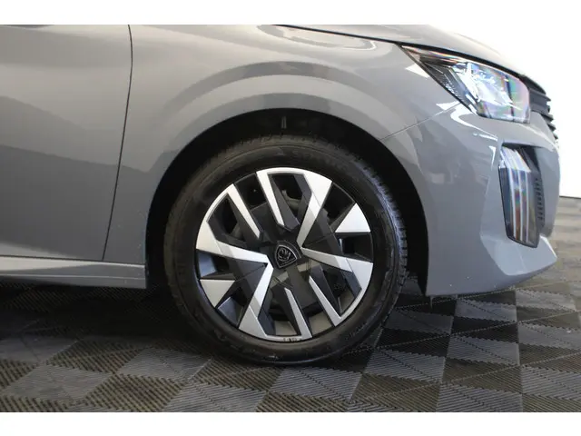 Peugeot 208 1.2 PureTech 75 Active 2024 Benzine 4