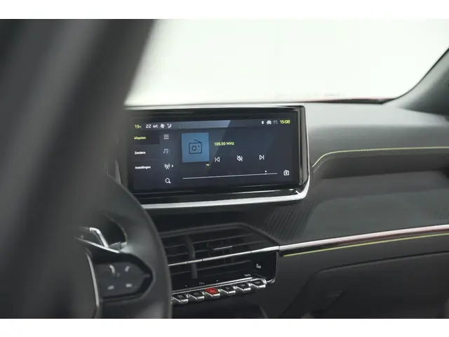 Peugeot 2008 PureTech 130 EAT8 GT 2024 Benzine 58