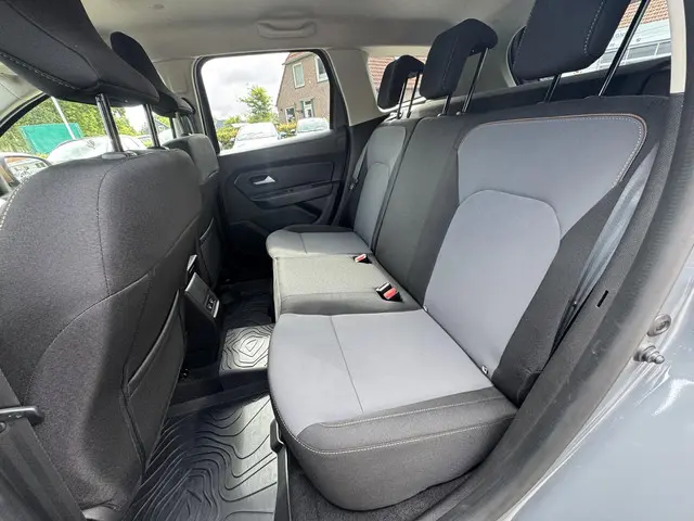 Dacia Duster 1.3 TCe 150 Extreme 2024 Benzine 19