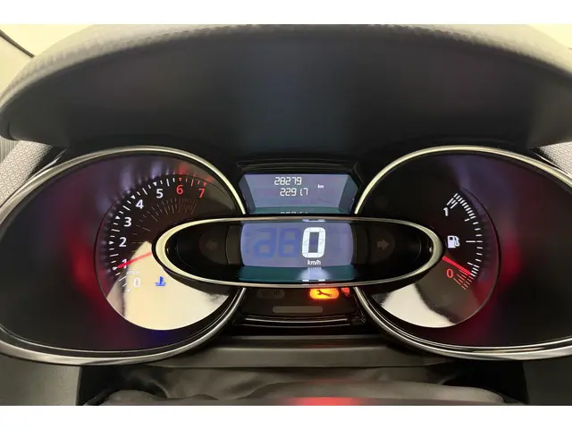 Renault Clio 1.2 TCe Limited 2018 Benzine 20