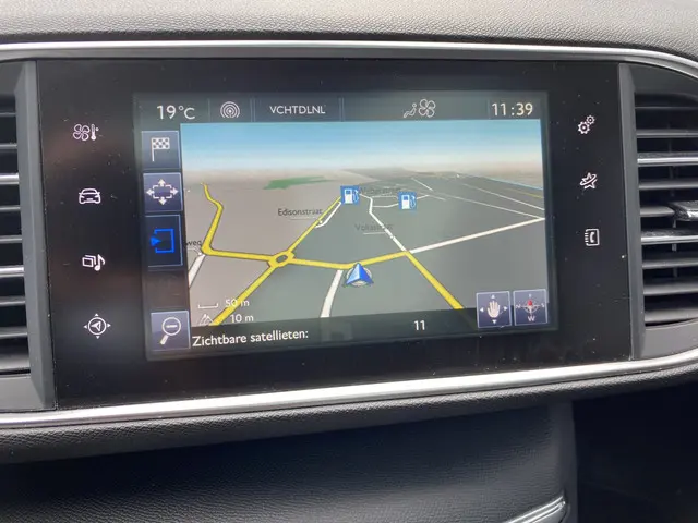 Peugeot 308 SW 1.2 e-THP Première 2014 Benzine 12