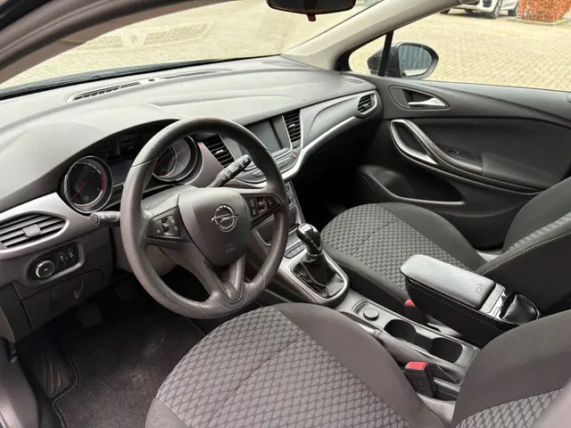 Opel Astra 1.4 2016 Benzine 11