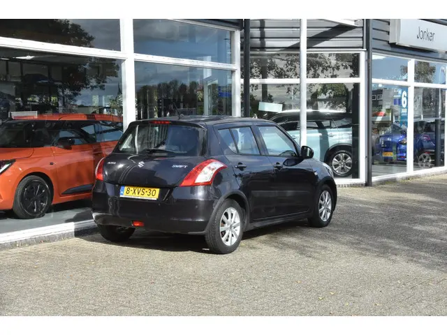Suzuki Swift 1.2 Dynamic Automaat 2014 Benzine 15