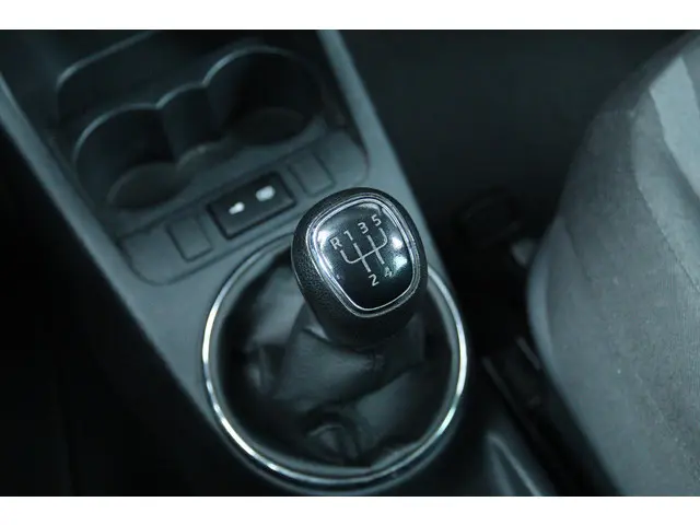 Škoda Roomster 1.2 TSI FRESH 2014 Benzine 21