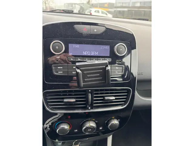 Renault Clio 1.5 dCi Intens 2018 Benzine 7