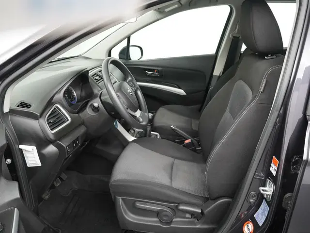 Suzuki S-Cross 1.6 Urban 2014 Benzine 11