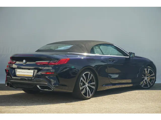 BMW 8 Serie Cabrio M850i xDrive 2021 Benzine 16