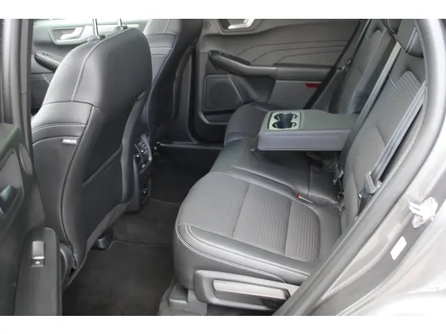 Ford Kuga 2.5 PHEV Titanium X 2022 Hybride Benzine 29