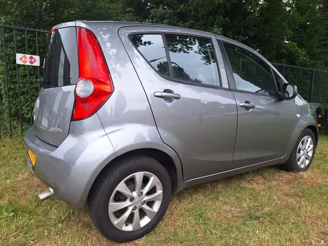 Opel Agila 1.0 Berlin | Airco | Nette auto! 2014 Benzine 9