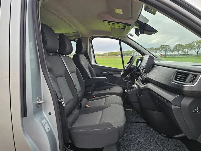 Renault Trafic 2.0 DCI 2022 Diesel 7