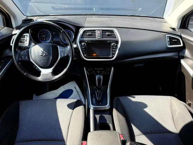 Suzuki S-Cross SX4 1.6 Exclusive 2014 Benzine 9